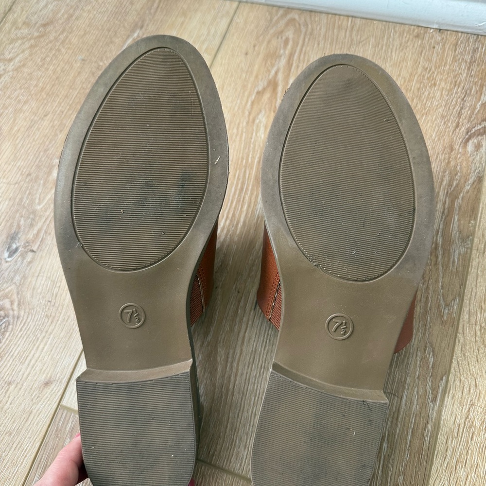 Universal Thread Brown Mules - Picture 4 of 4